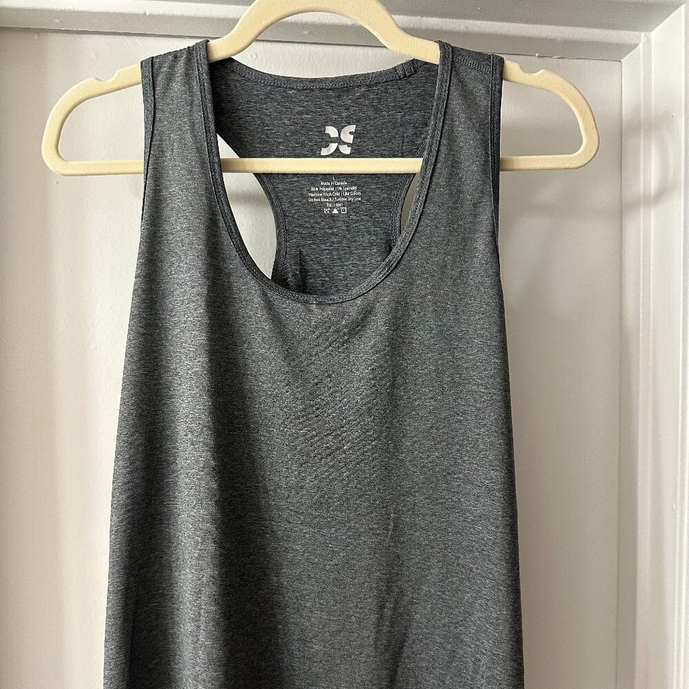 City Sports Gray Workout Tank With Cute Lettuce Hem
